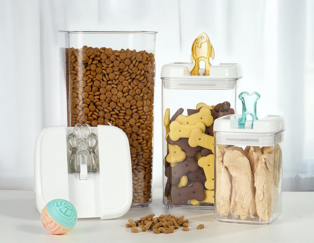 Airtight Pet Food Container with Flip Top Handles Q298937