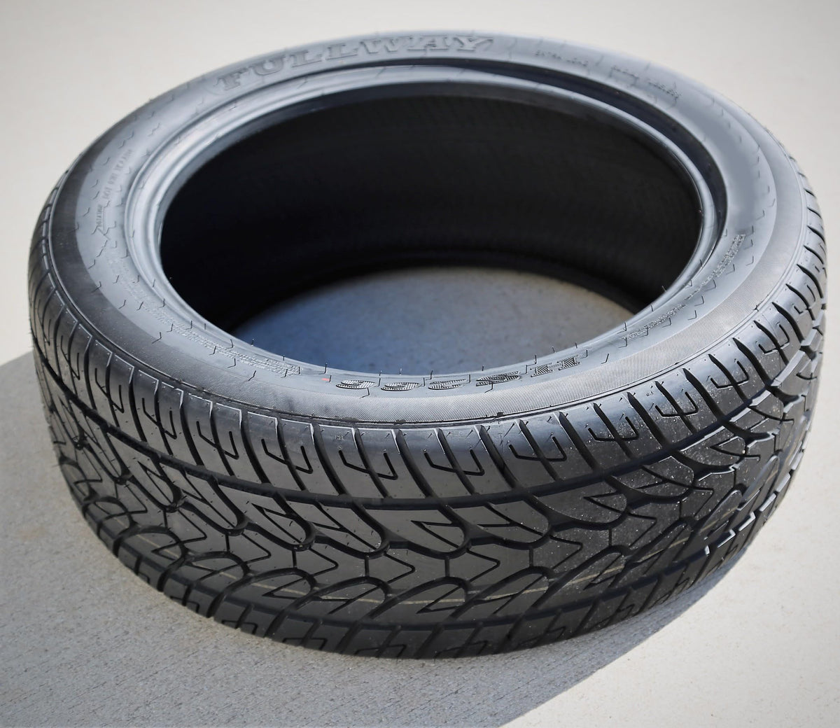 275/55R20 117H All Season XL Performance Tire I937829