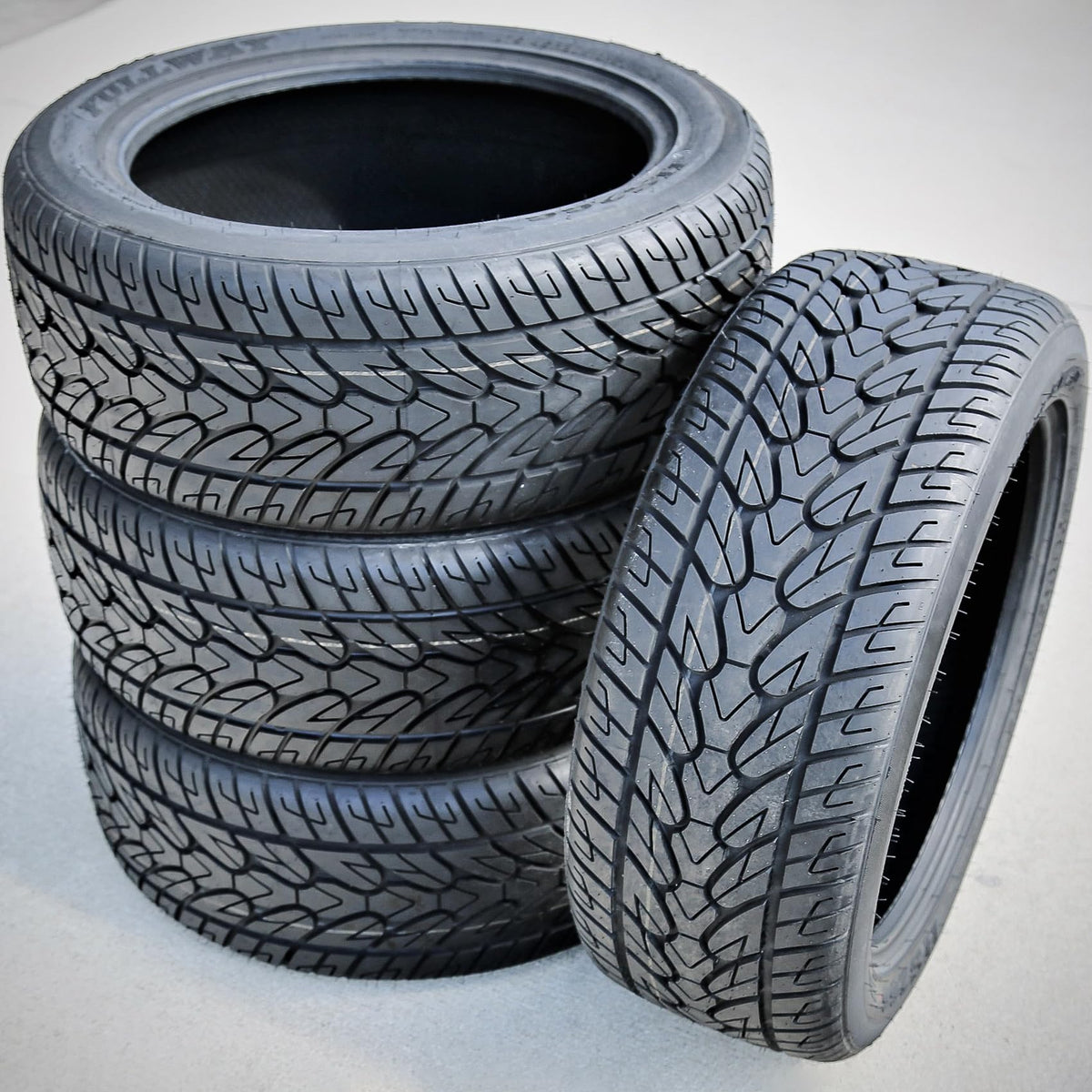 275/55R20 117H All Season XL Performance Tire I937829